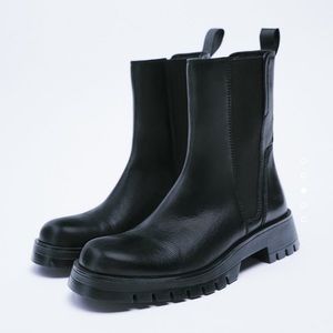 ZARA LEATHER CHELSEA BOOTS